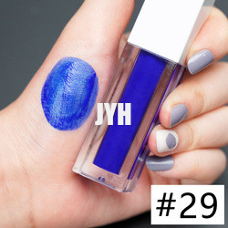 ลิปสติกเนื้อแมทกันน้ำติดทนนาน 3 กรัม สีชมพูอมแดง