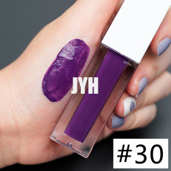 ลิปสติกเนื้อแมทกันน้ำติดทนนาน 3 กรัม สีชมพูอมแดง