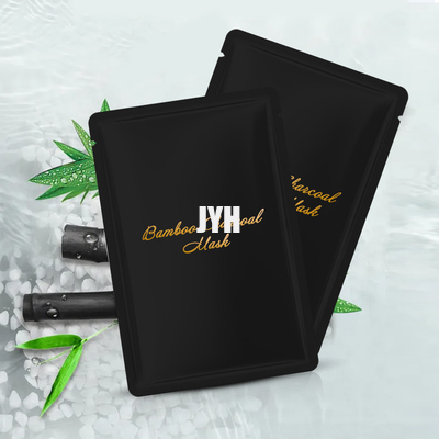 โลโก้ที่กำหนดเอง Charcoal Black Sheet Mask Cosmetics Paraben Free Oil control