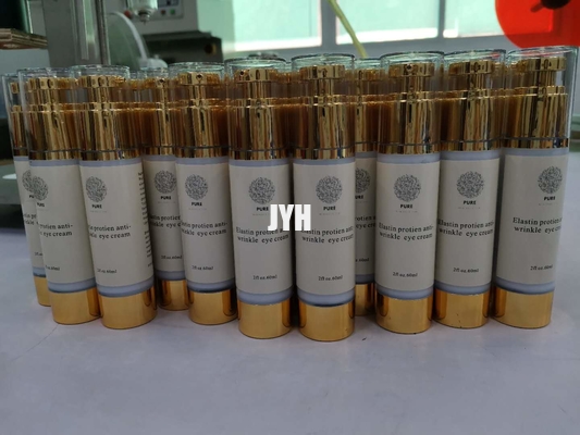 มอยส์เจอร์ไรเซอร์ออร์แกนิกพร้อมกรดไฮยาลูโรนิกให้ความชุ่มชื่นแก่ผิวเปล่งปลั่งสดใสและอ่อนเยาว์