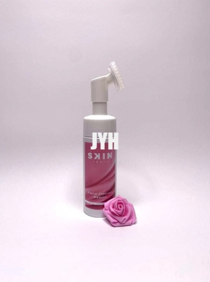 OEM Foaming Facial Cleanser มอยซ์เจอไรเซอร์ไวท์เทนนิ่งสกินแคร์ Naturals Face Wash 120ml